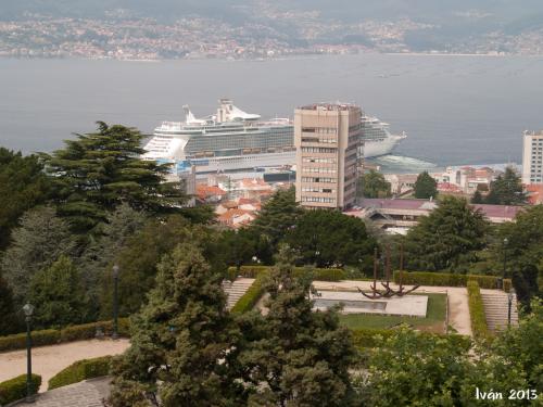 Crucero en el puerto de Vigo