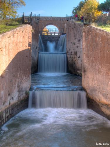 Esclusa de Calahorra de Rivas